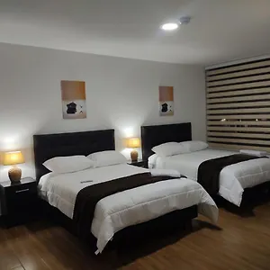 Guest house El Girasol Tababela Quito