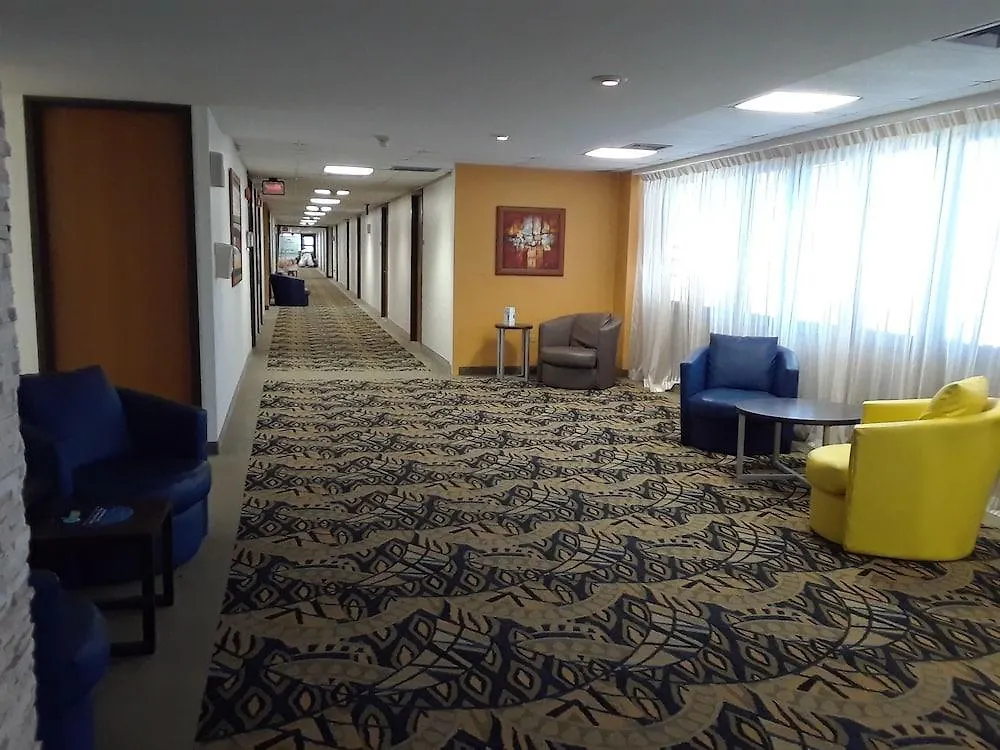 Howard Johnson By Wyndham San Juan Centro Cardiovascular